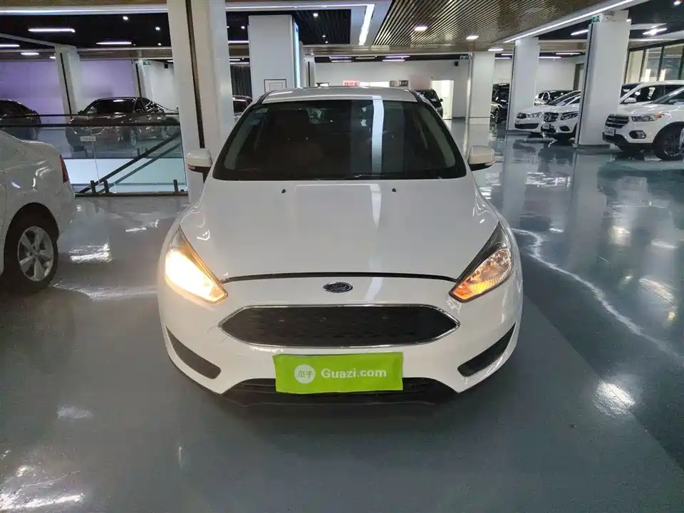 Ford Fox