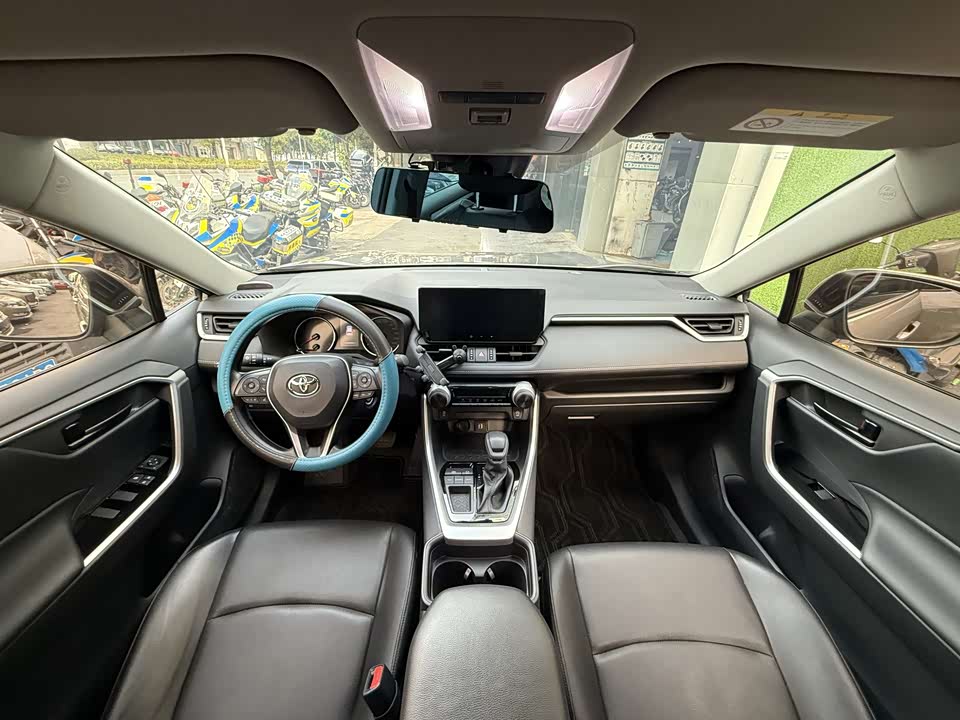 Toyota RAV4 Rongfang