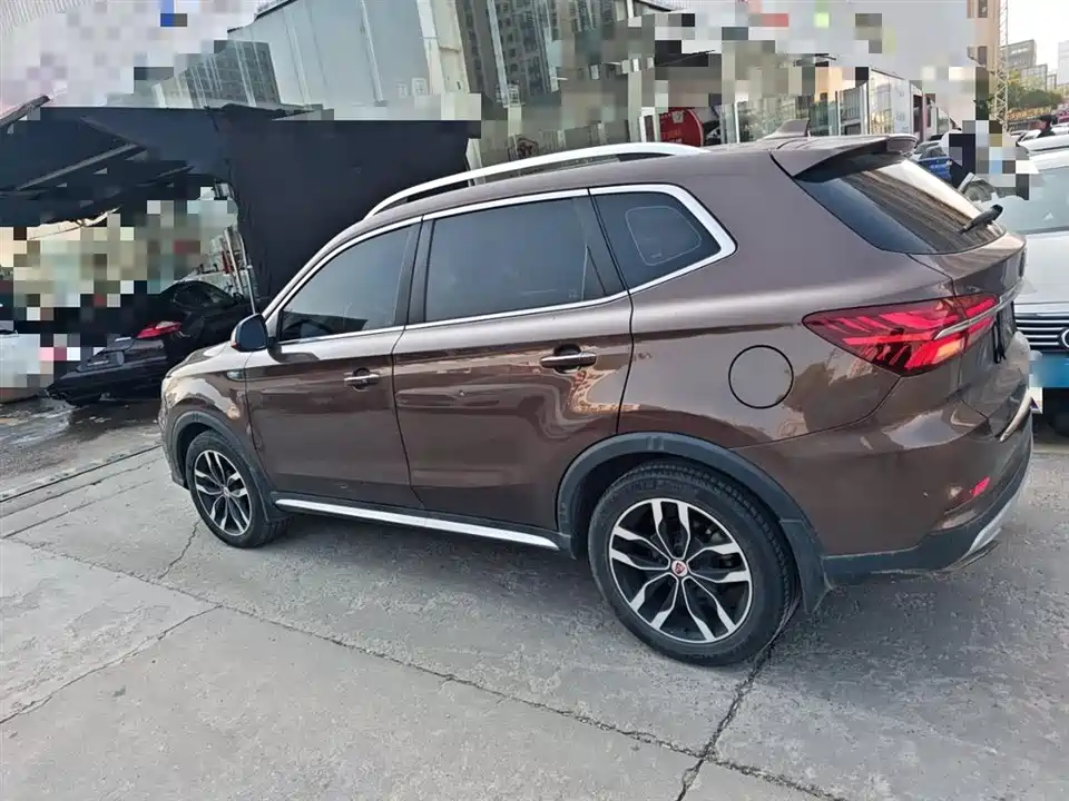 Roewe RX5