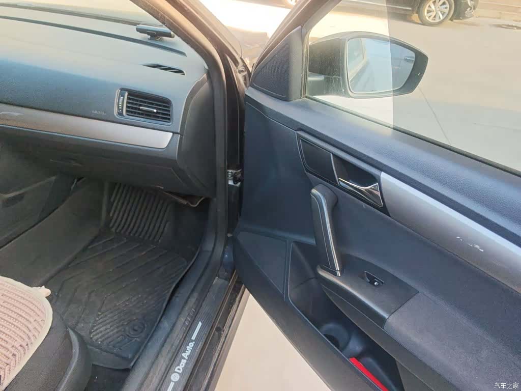 Volkswagen Lavida, 2017 22