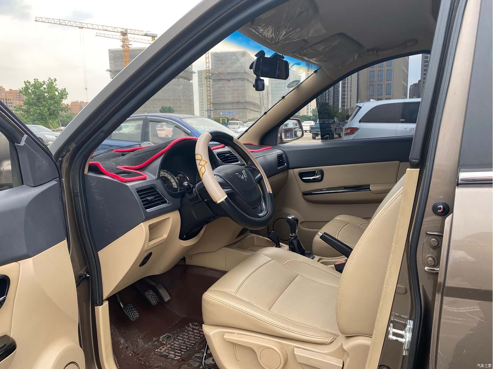 Wuling Hongguang, 2015 7