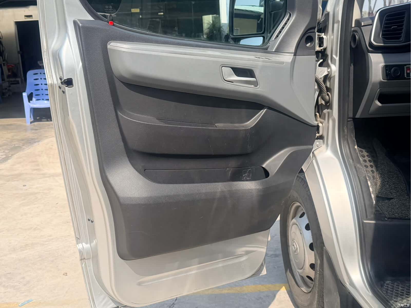 Maxus V80, 2021 7