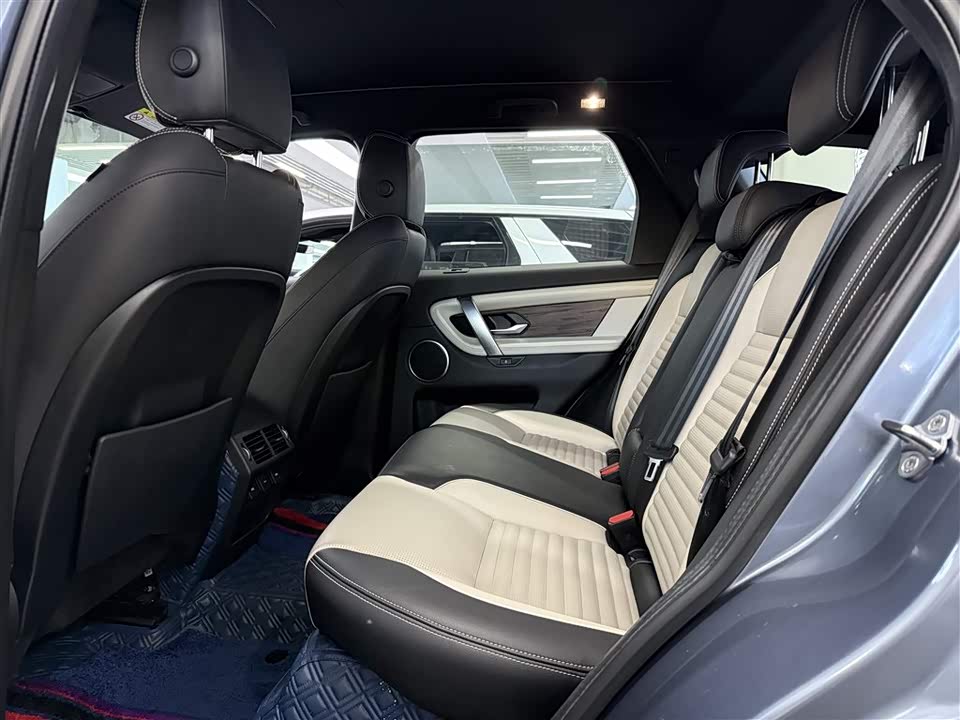 Land Rover Discover sports