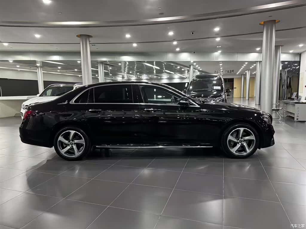 Mercedes-Benz E-Class, 2019 6