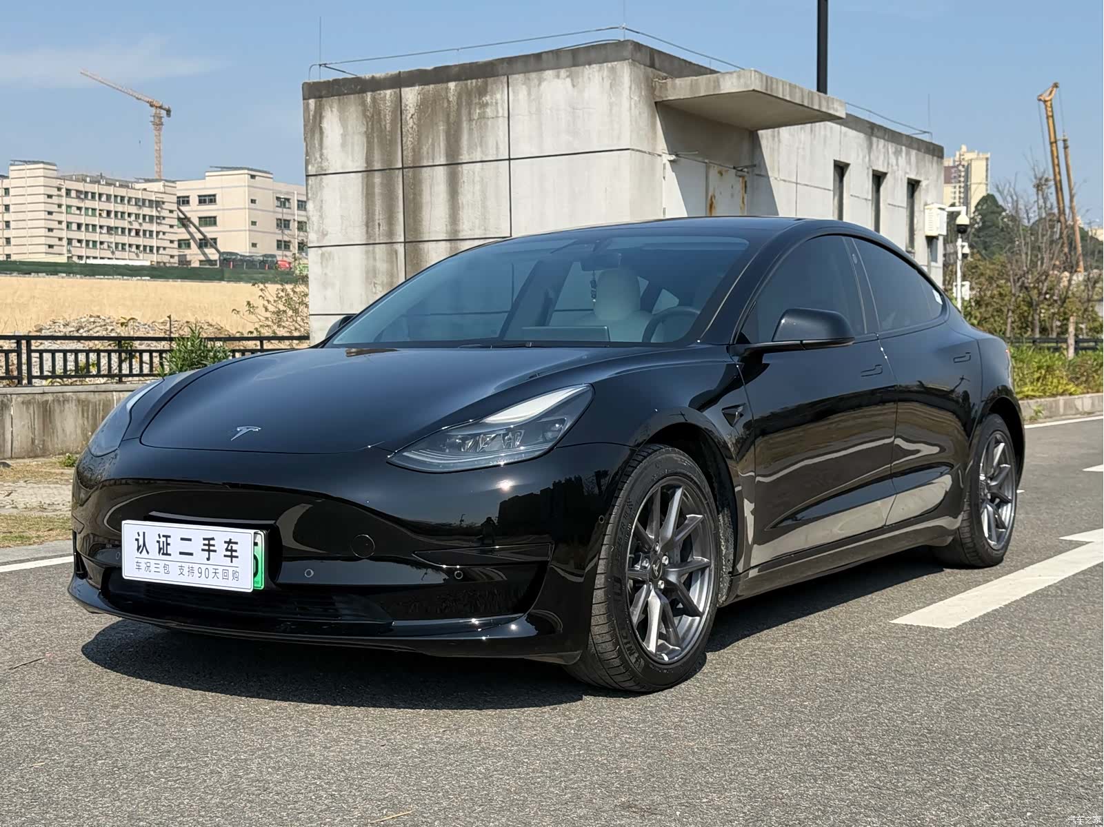 Tesla Model 3, 2022 11