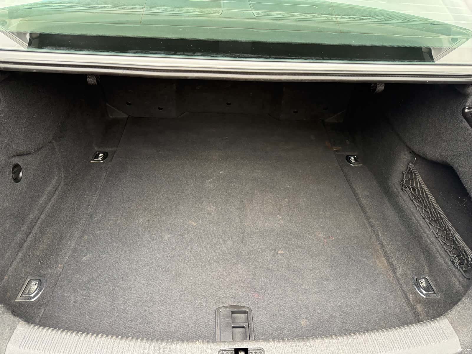 Audi A6L, 2014 29