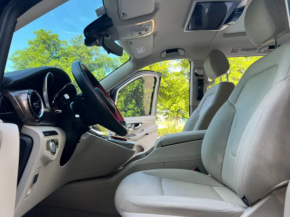 Mercedes-Benz V-class Mercedes-Benz V-class