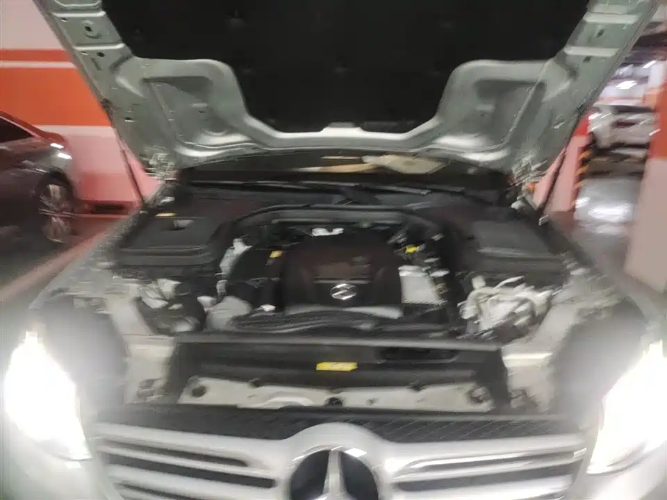 Mercedes-Benz GLC Mercedes-Benz GLC