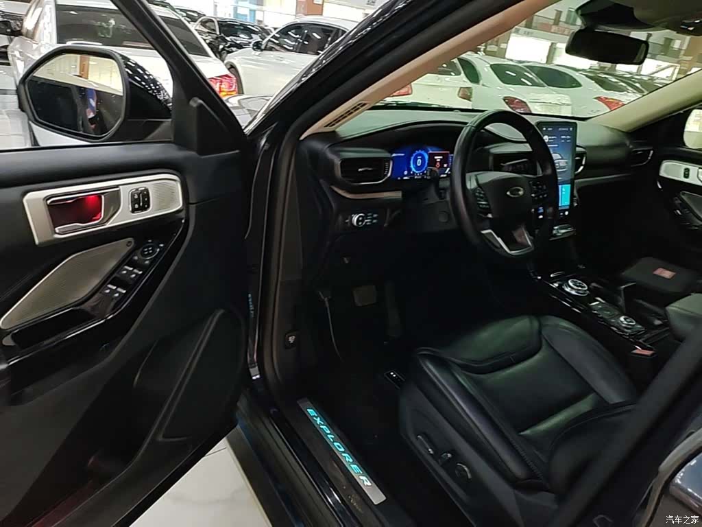 Ford Explorer, 2022 16