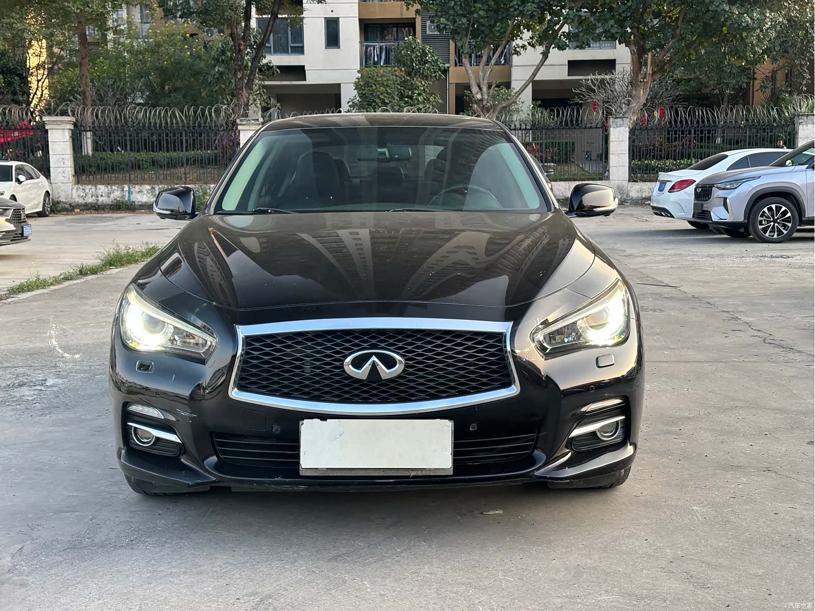 Infiniti Q50L, 2017 2