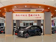 �µ�Q7 2022�� 55 TFSI quattro S line��ѩ�˶���