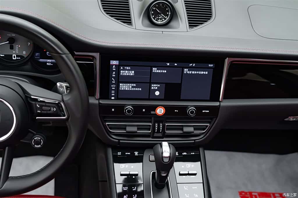 Porsche Macan, 2022 13