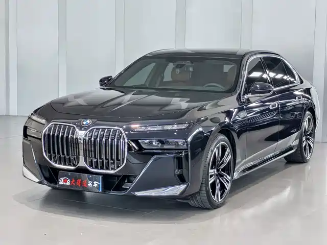 BMW 7-Series 2025 — купить из Китая под заказ