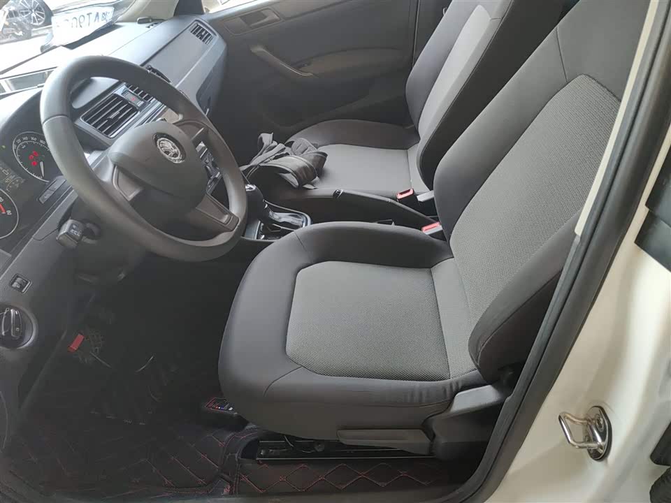 Skoda Xindong