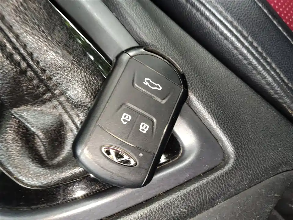 Chery Arrizo 5 Chery Arrizo 5