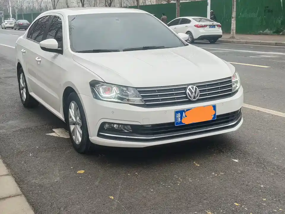 Volkswagen Lavida