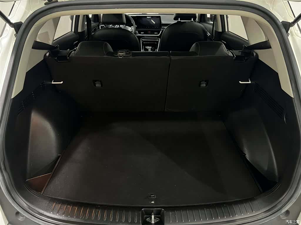 Kia KX3, 2022 7