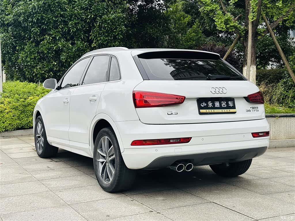 Audi Q3, 2018 11
