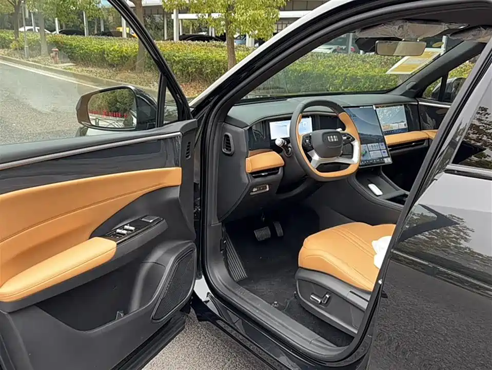 Geely Galaxy Galaxy L7