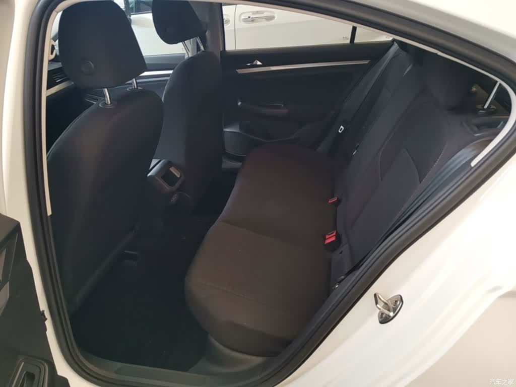 Volkswagen Bora, 2022 13