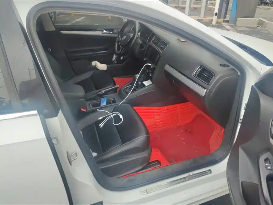 Volkswagen Sagitar Volkswagen Sagitar