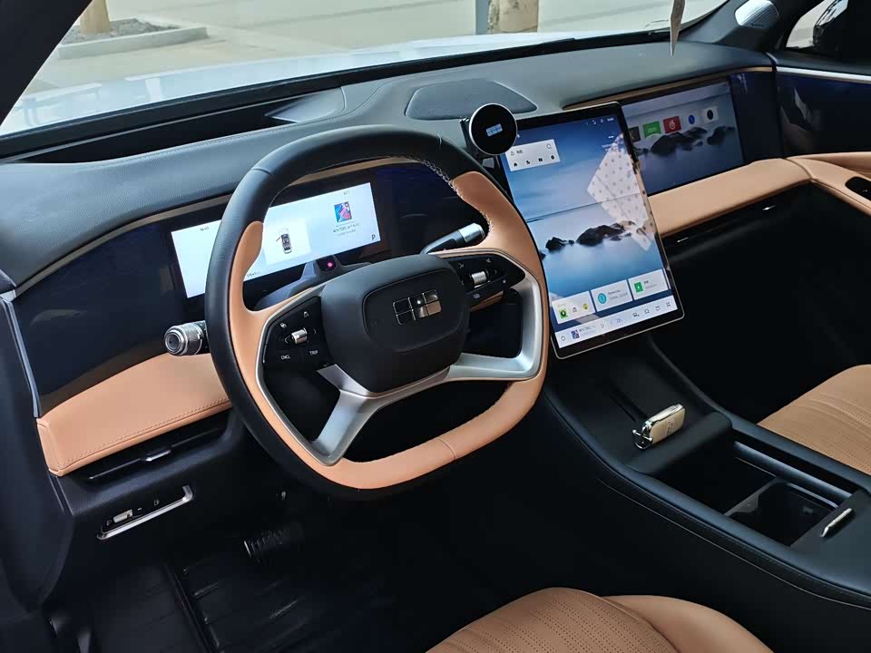 Geely Galaxy Galaxy L7