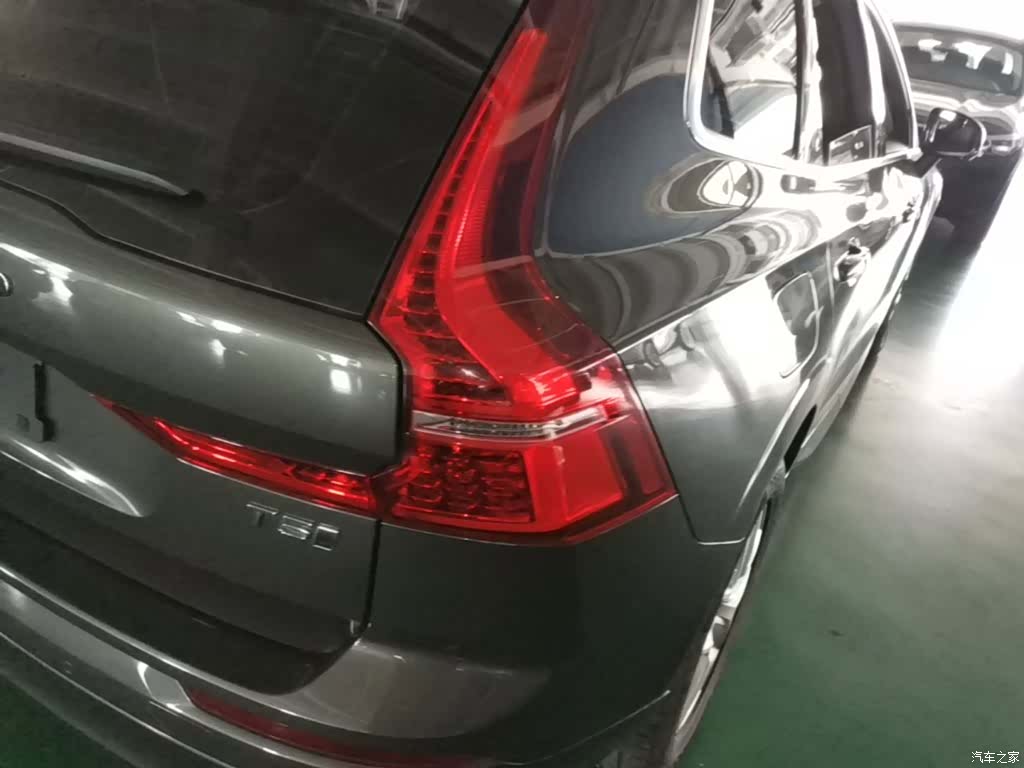Volvo XC60, 2018 8