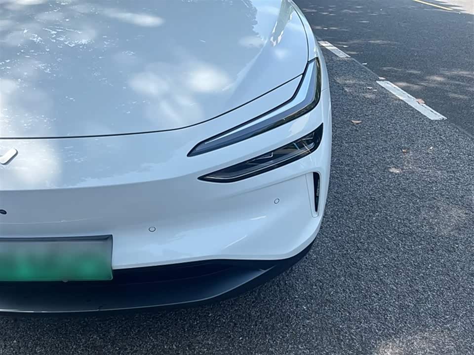 NIO L60 NIO L60