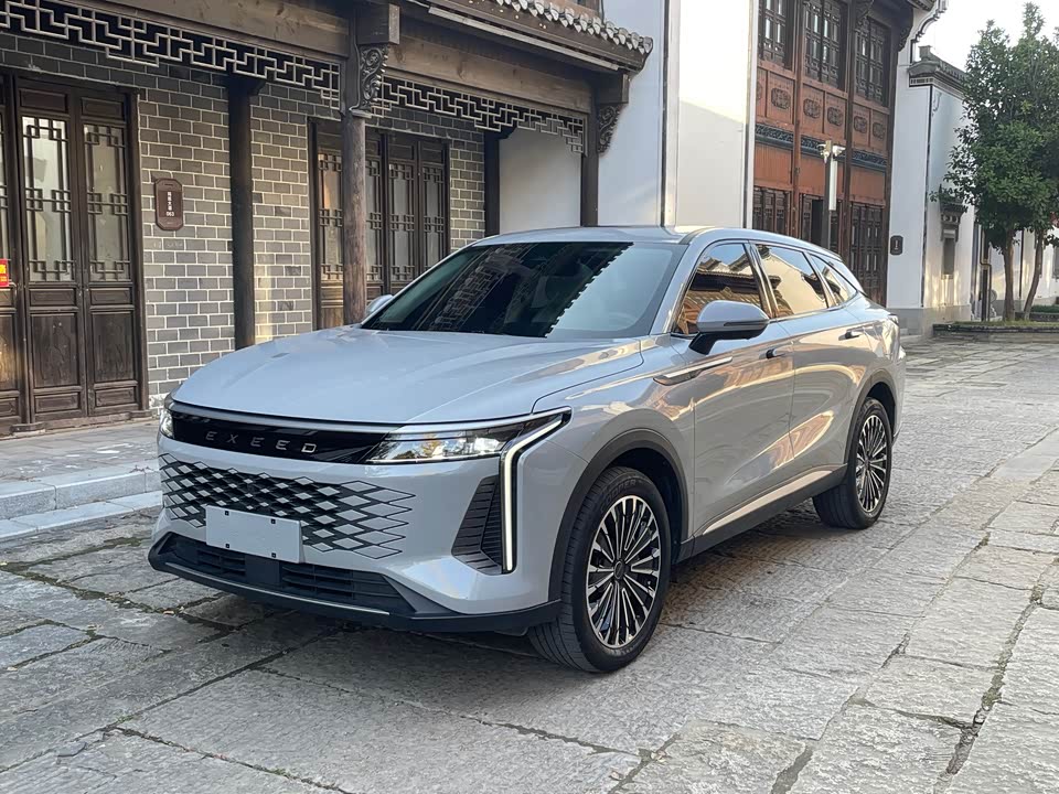 Exeed Chasing the wind C-DM