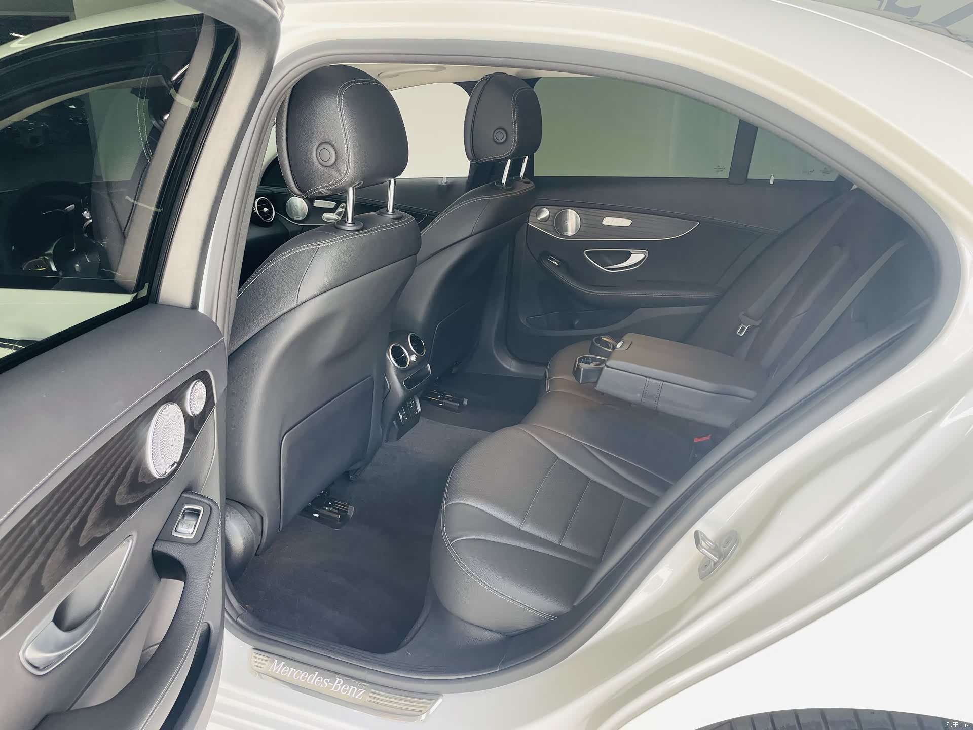 Mercedes-Benz C-Class, 2021 11