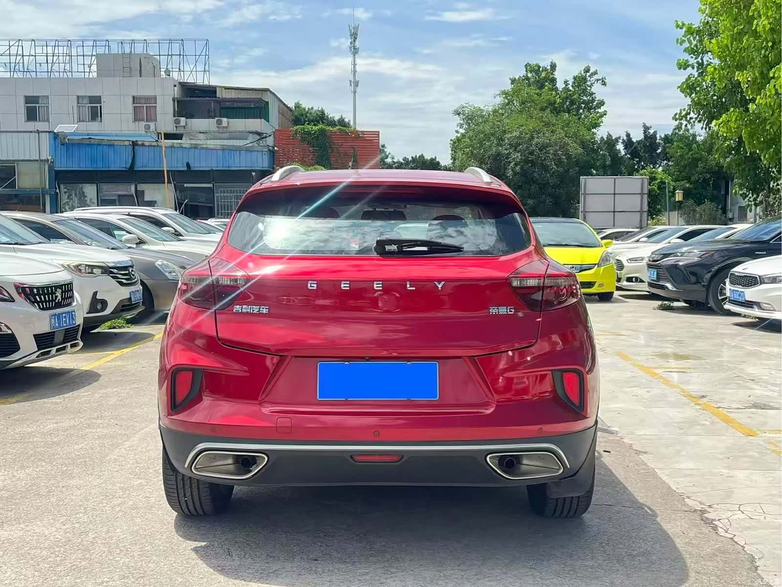 Geely Emgrand, 2020 8