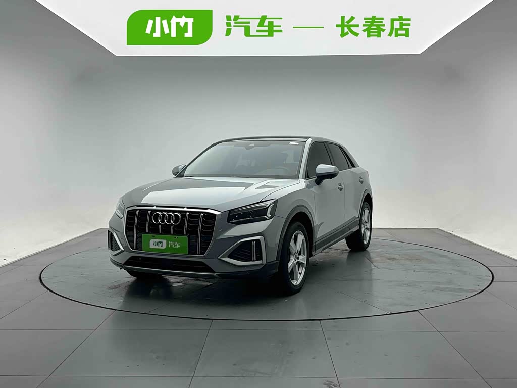 Audi Q2L