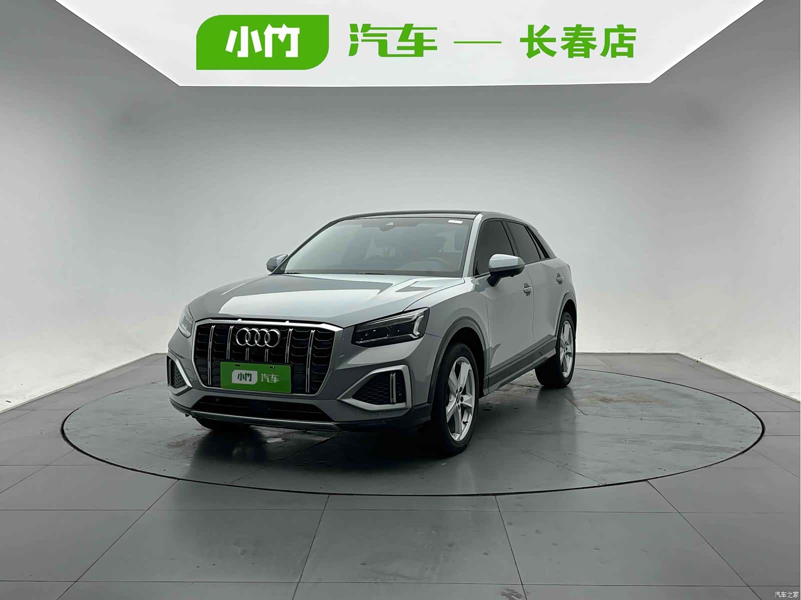 Audi Q2L, 2022 1