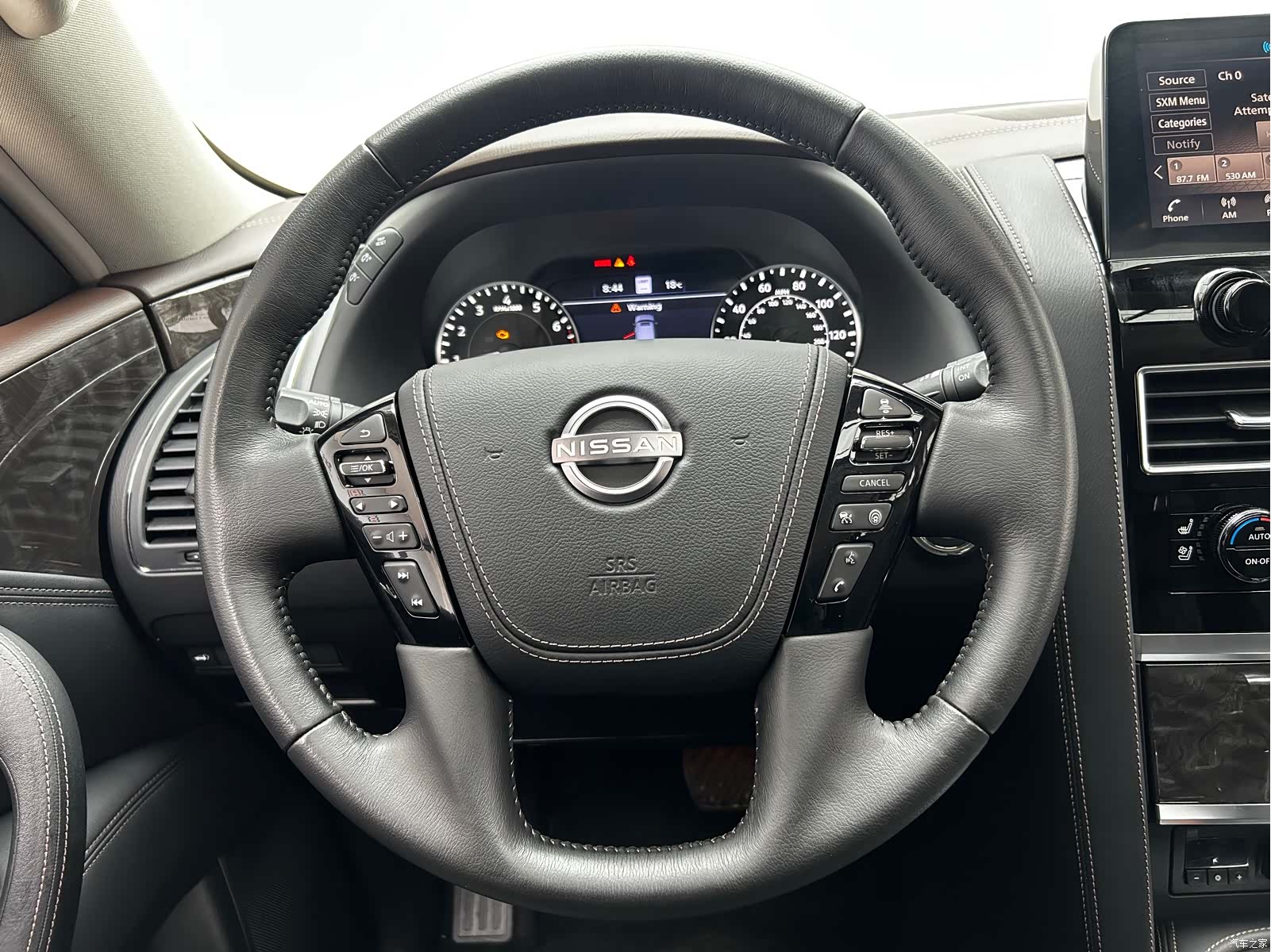 Nissan Patrol, 2023 13