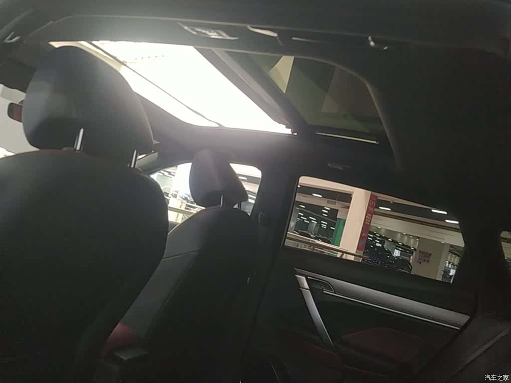 Geely Coolray, 2020 18