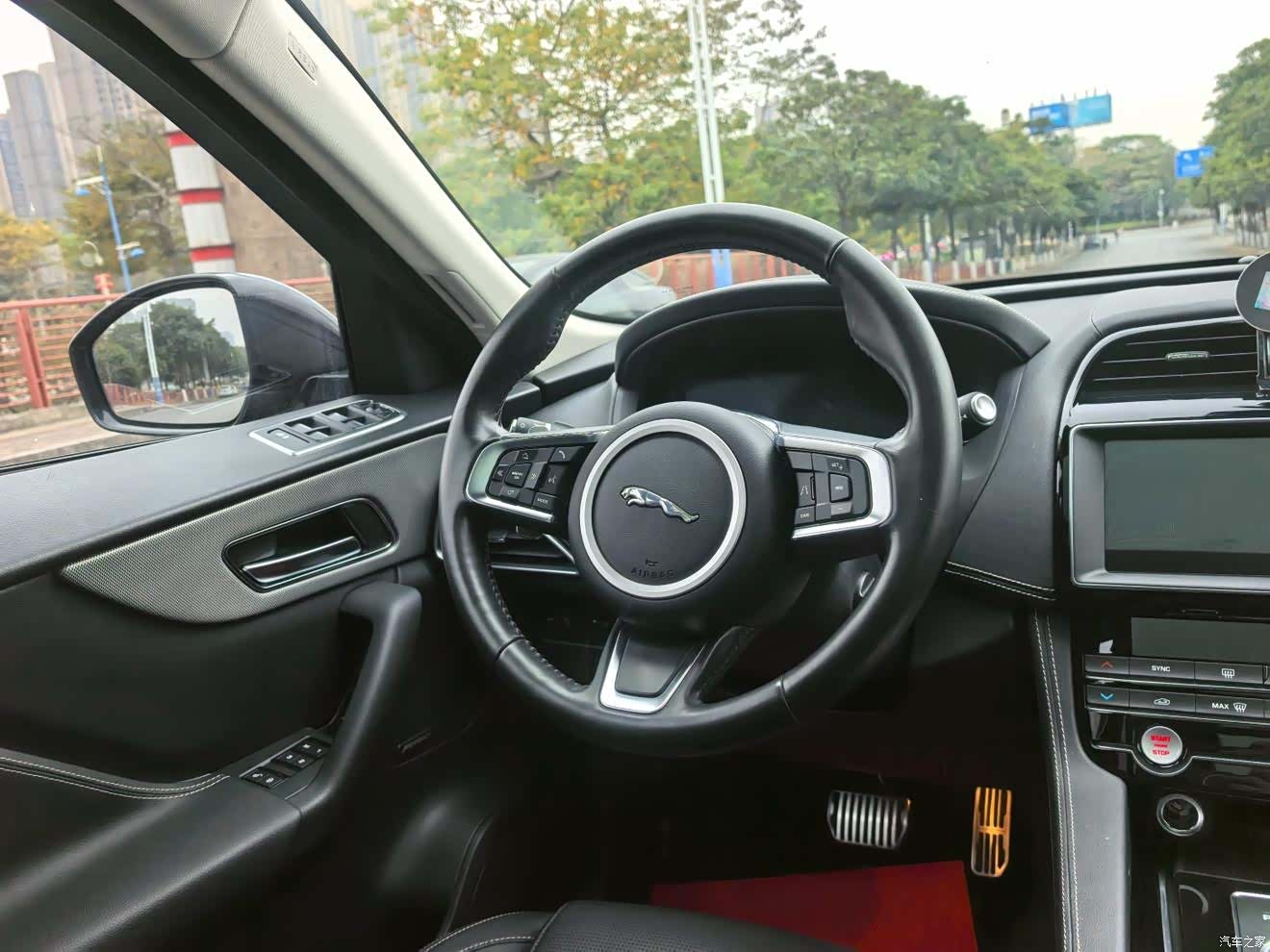 Jaguar F-PACE, 2020 7