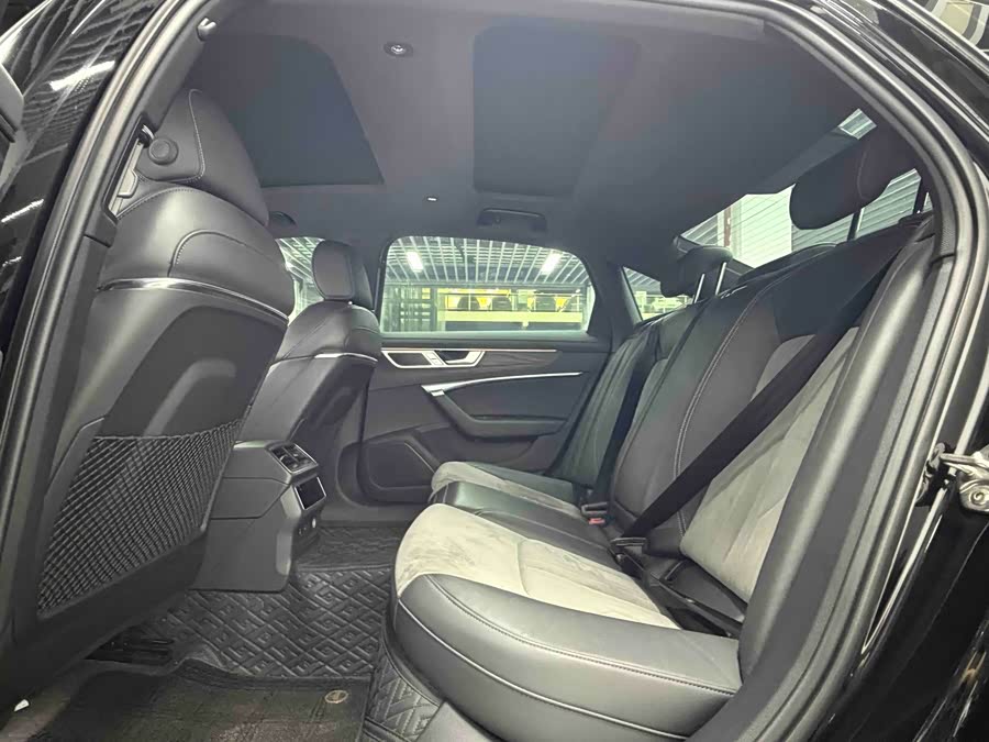 Audi A6L 2025, фото 7