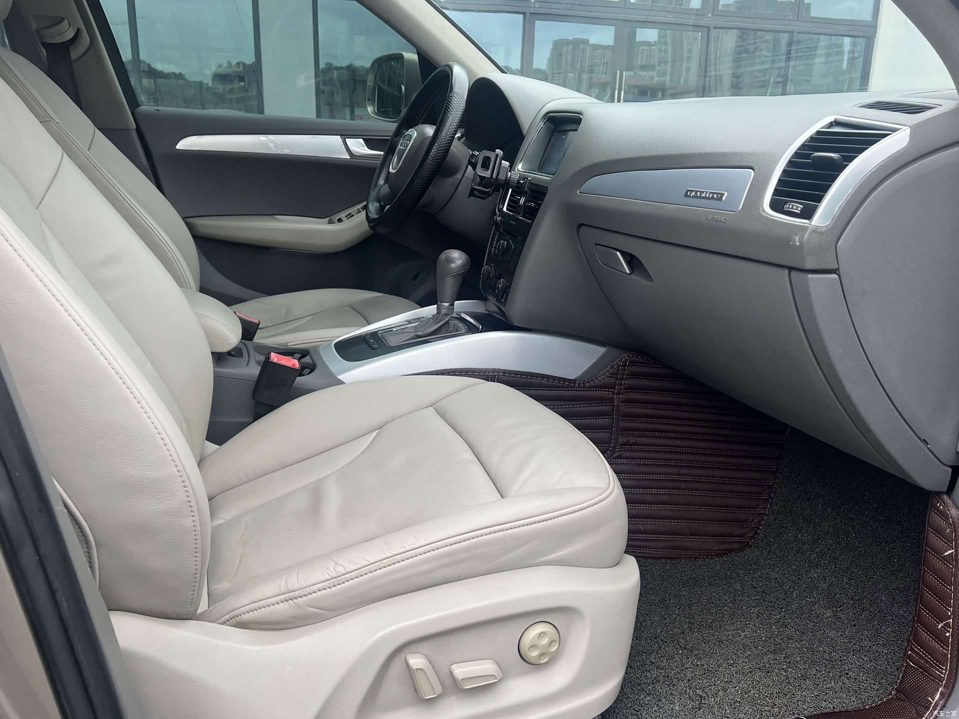 Audi Q5, 2012 6