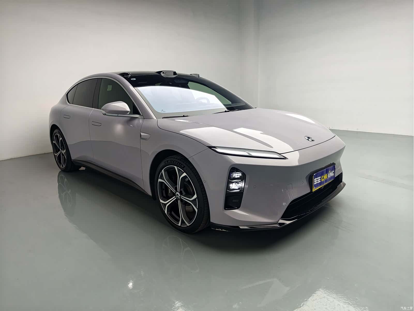NIO ET5, 2025 4