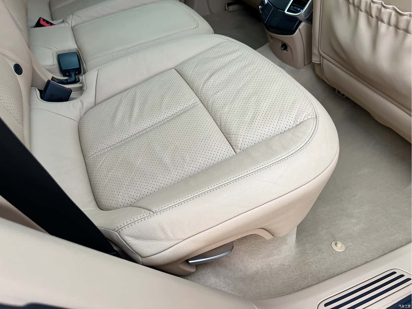 Porsche Cayenne, 2012 27