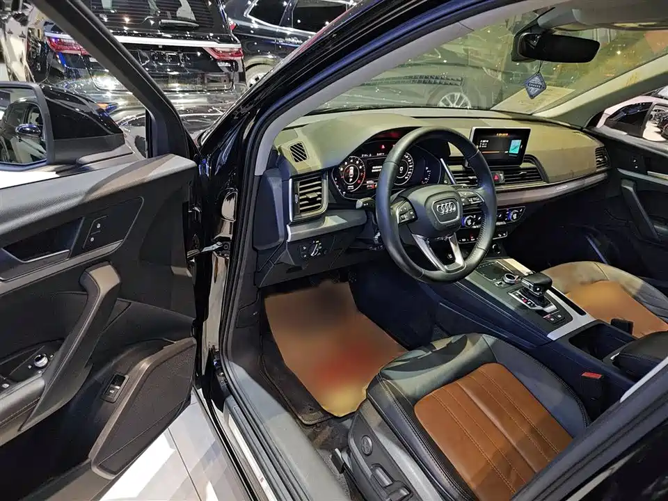Audi Q5L Audi Q5L