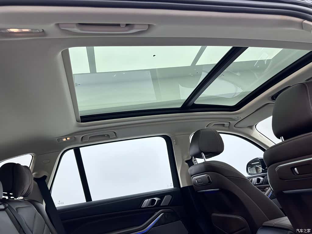 BMW X5, 2023 22
