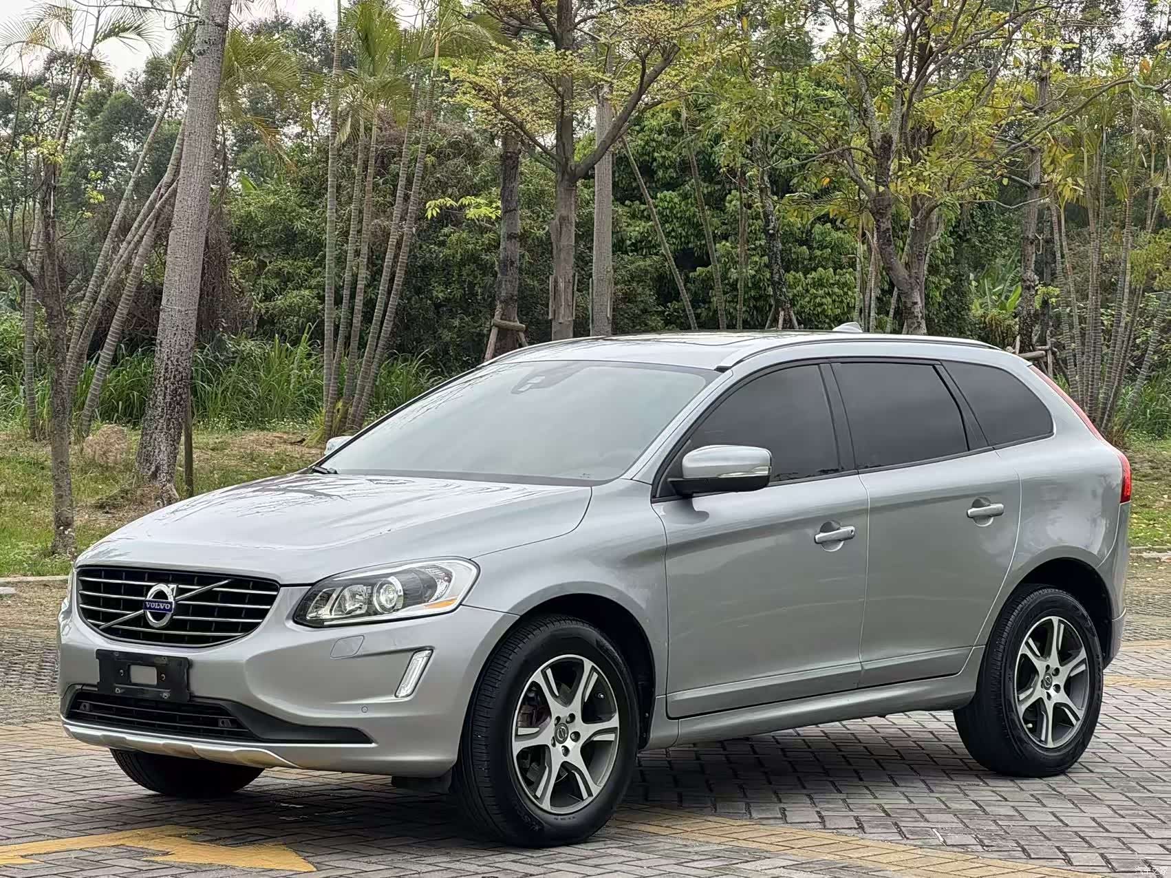 Volvo XC60, 2014 1