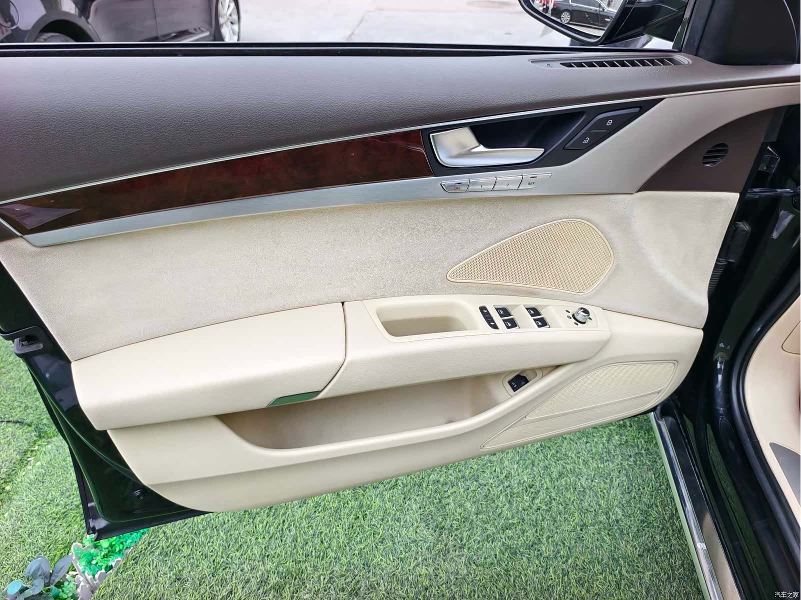 Audi A8L, 2013 6