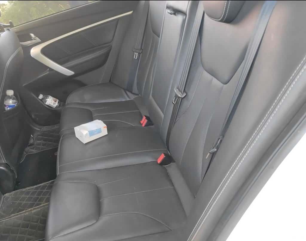 Geely Emgrand, 2018 15