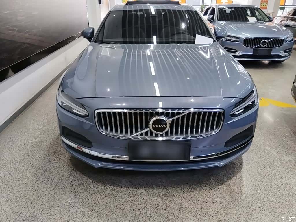 Volvo S90, 2022 3