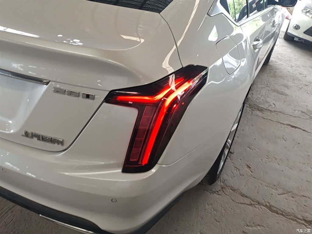 Cadillac CT5, 2024 8