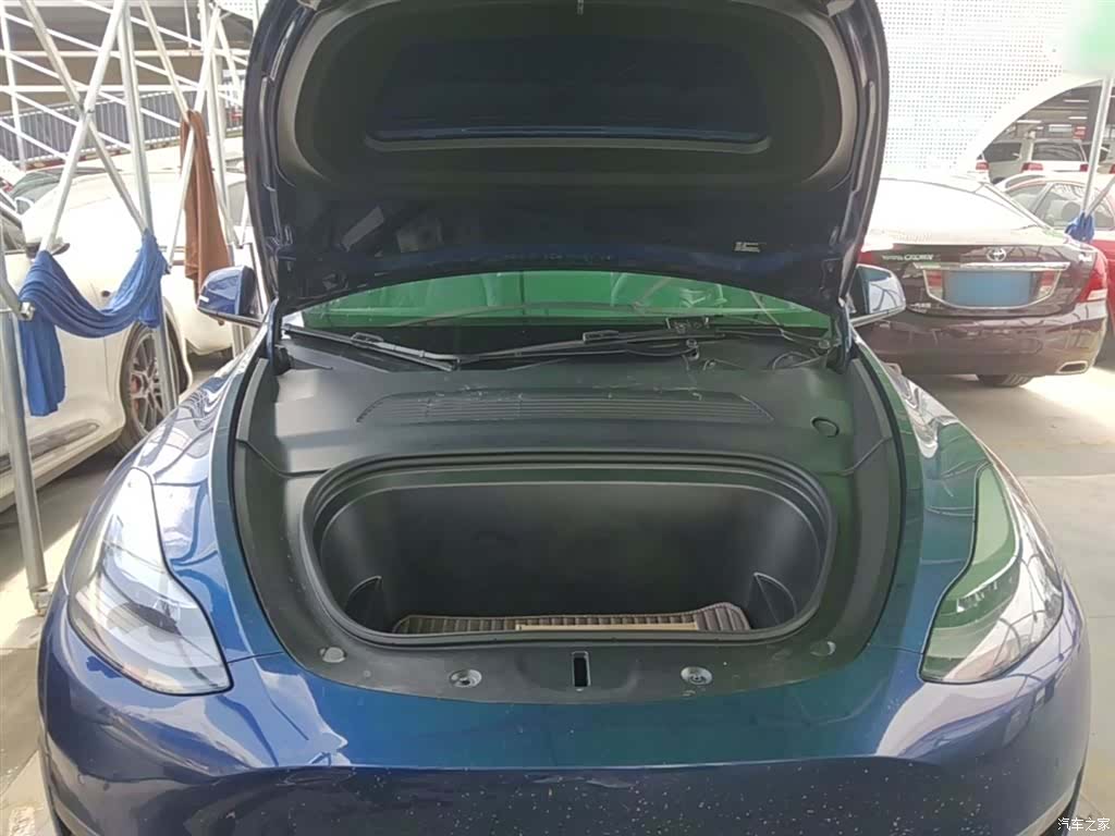Tesla Model Y, 2021 20