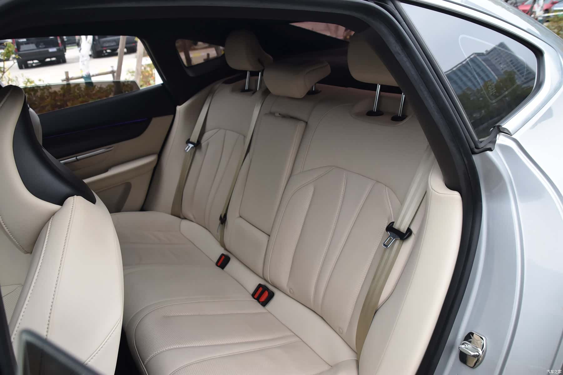Xpeng P7, 2020 11