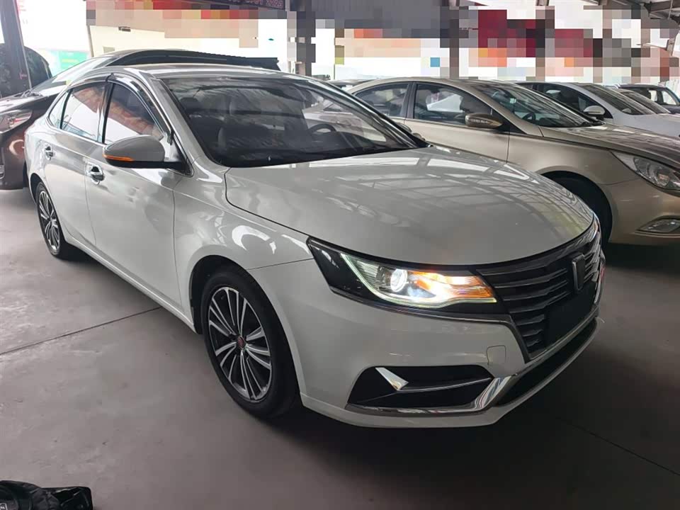 Roewe i6